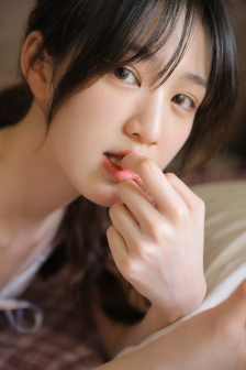 日本一卡两卡三卡四卡无卡国色天香